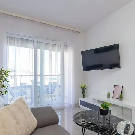 Nina Appartement *